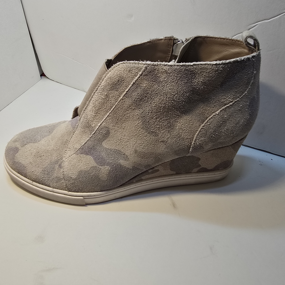Paolo Gray Camouflage Wedge Shoes